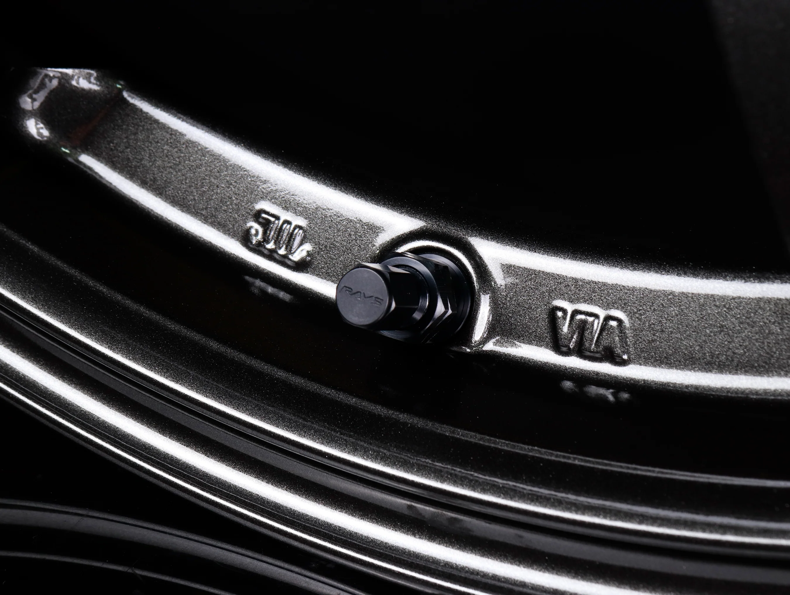 Volk Racing TE37 Saga S-Plus Wheels - Diamond Dark Gunmetal / 18x9.5 / 5x114 - Image 8