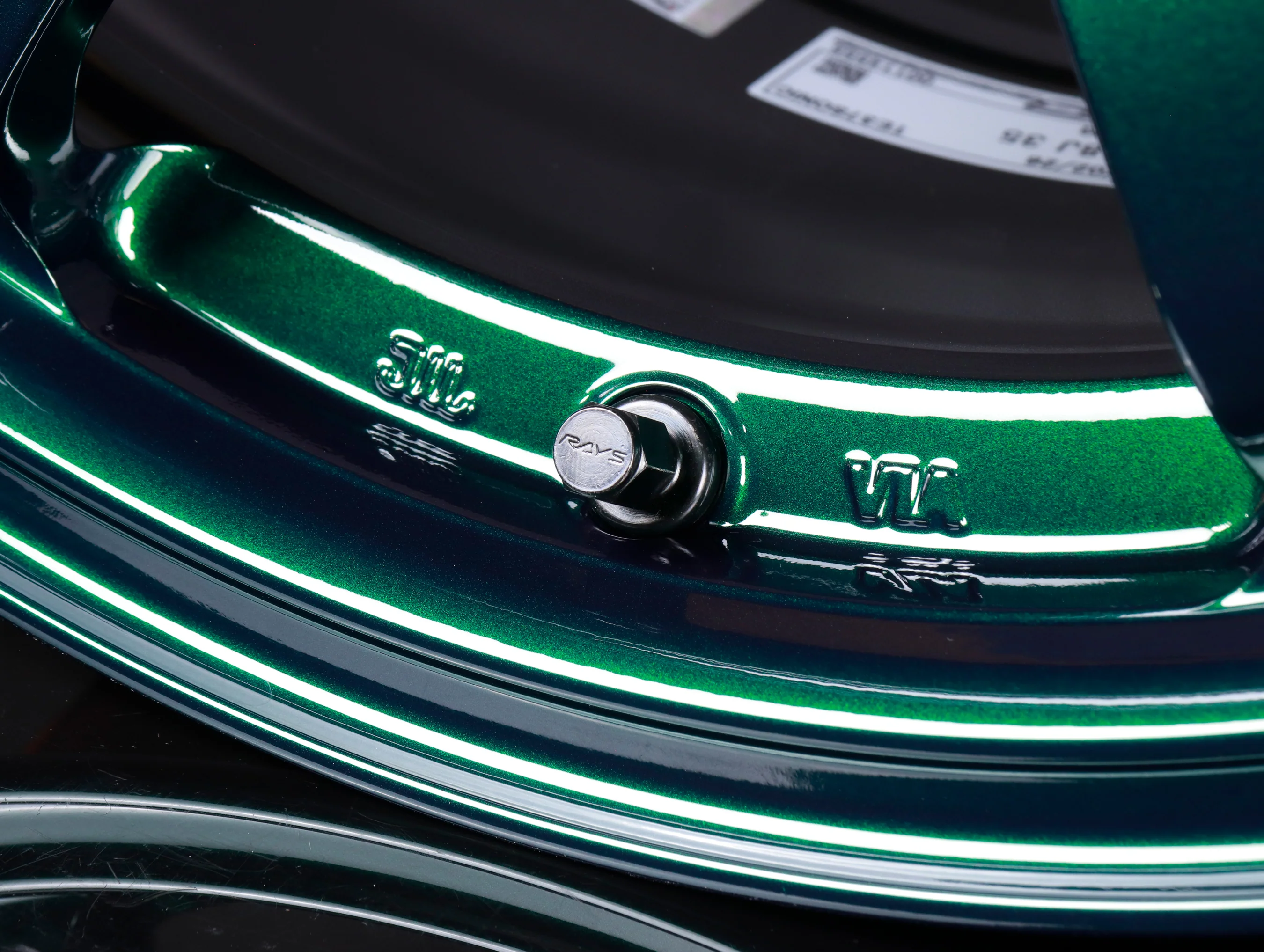 Volk Racing TE37 Sonic Wheels - Racing Green 16x8 / 4x100 / +35 - Image 7
