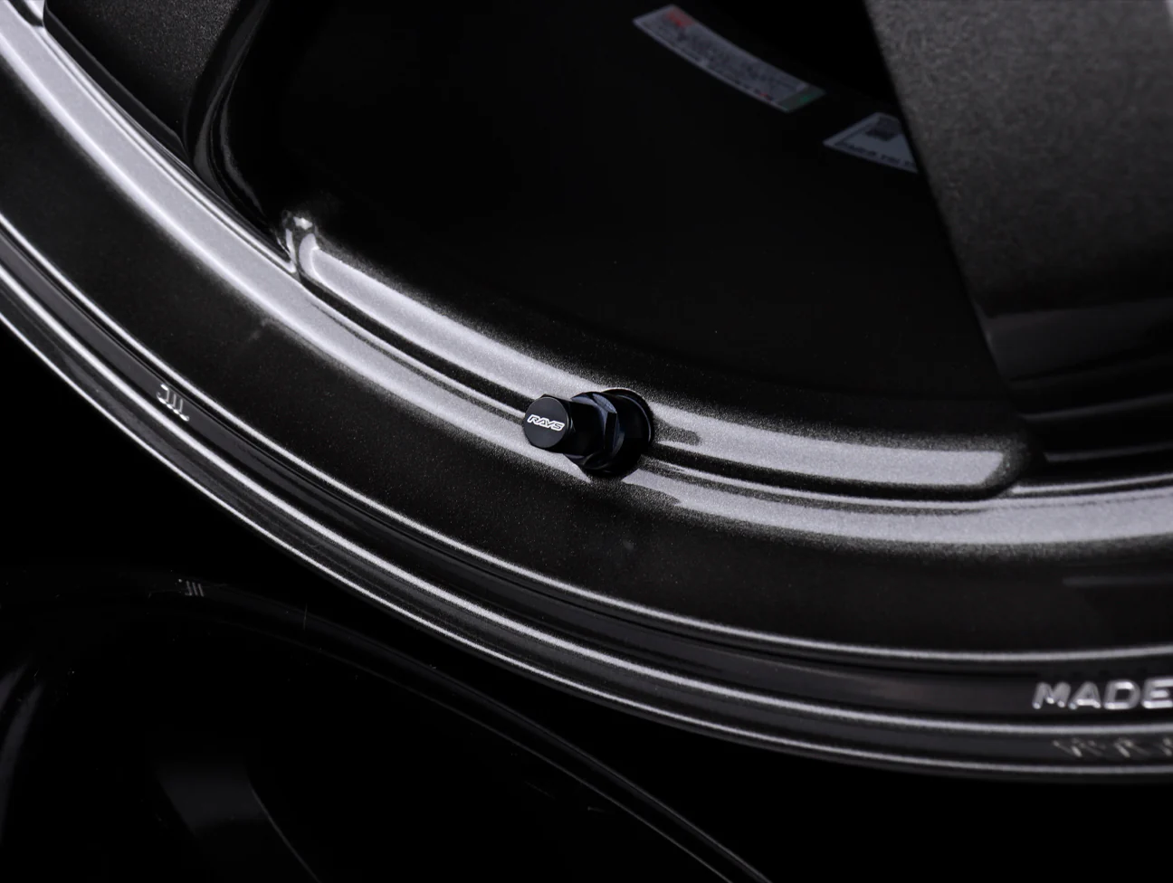 Volk Racing TE37 Ultra M-Spec Wheels - Diamond Dark Gunmetal / 20x10 / 5x114 / +30 - Image 3