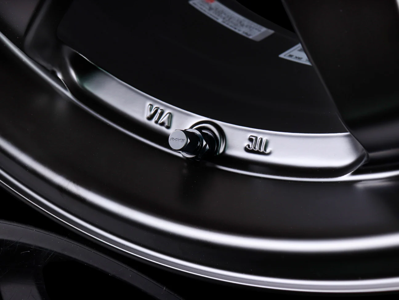 Volk Racing TE37SL Black Edition III Wheel - 18x9.5 / 5x114.3 / +39 - Image 3