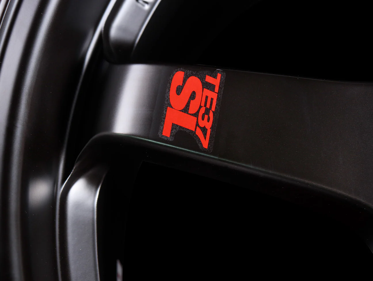 Volk Racing TE37SL Black Edition III Wheel - 18x9.5 / 5x114.3 / +39 - Image 6