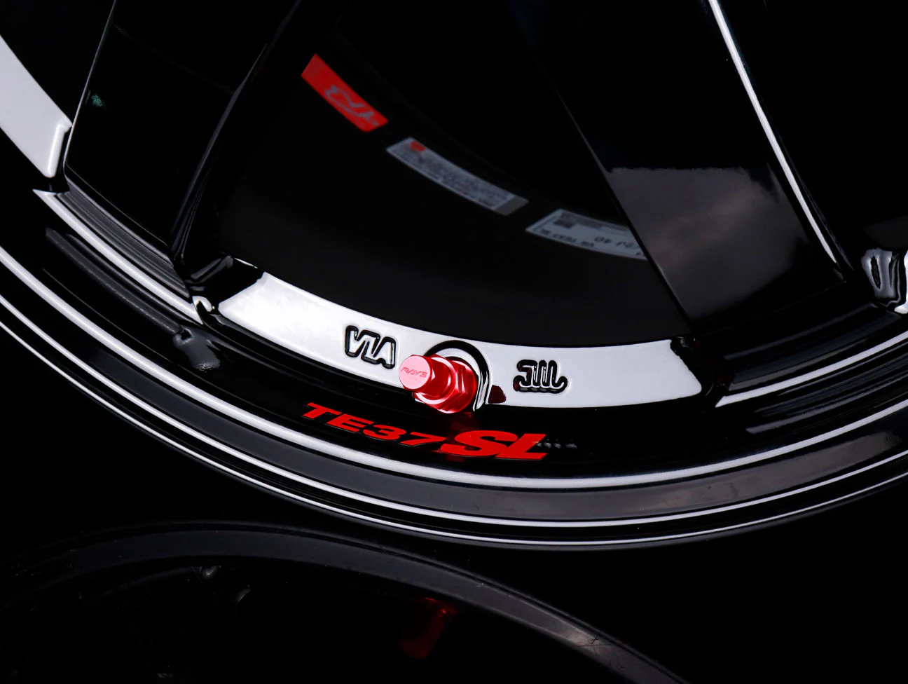 Volk Racing TE37SL Super Lap Edition - Gloss Black 18x9.5 / 5x114 / +40 - Image 3