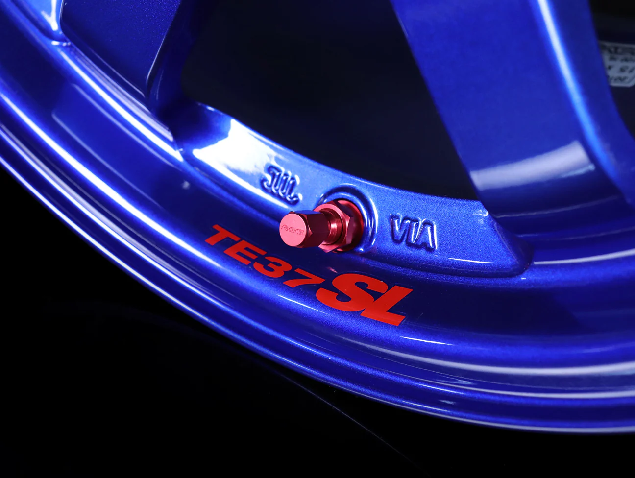 Volk Racing TE37SL Super Lap Edition - Hyper Blue 15x8.0 / 5x114 / +32 - Image 5