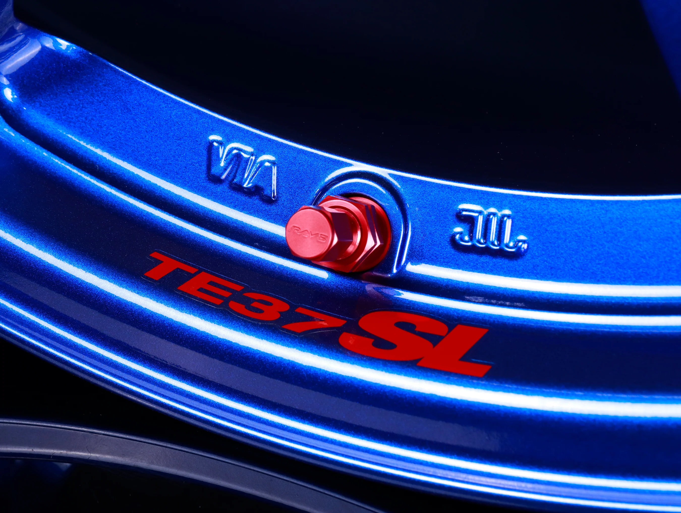 Volk Racing TE37SL Super Lap Edition - Hyper Blue 18x9.5 / 5x120 - Image 9
