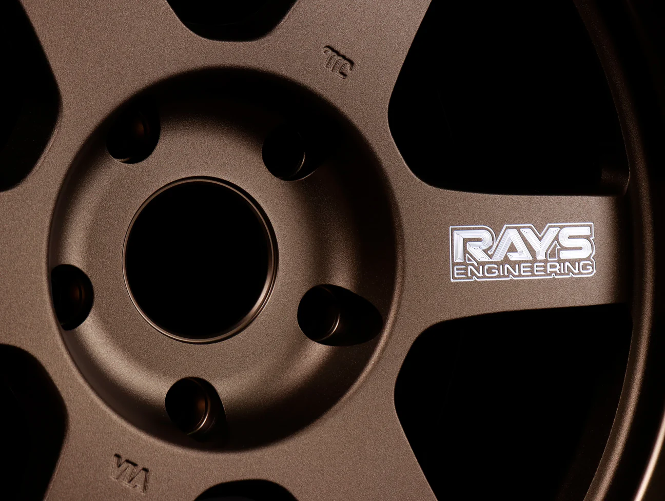Volk Racing TE37V 10th Anniversary - Bronze - 18x9.5 / 5x120 / +22 - Image 5
