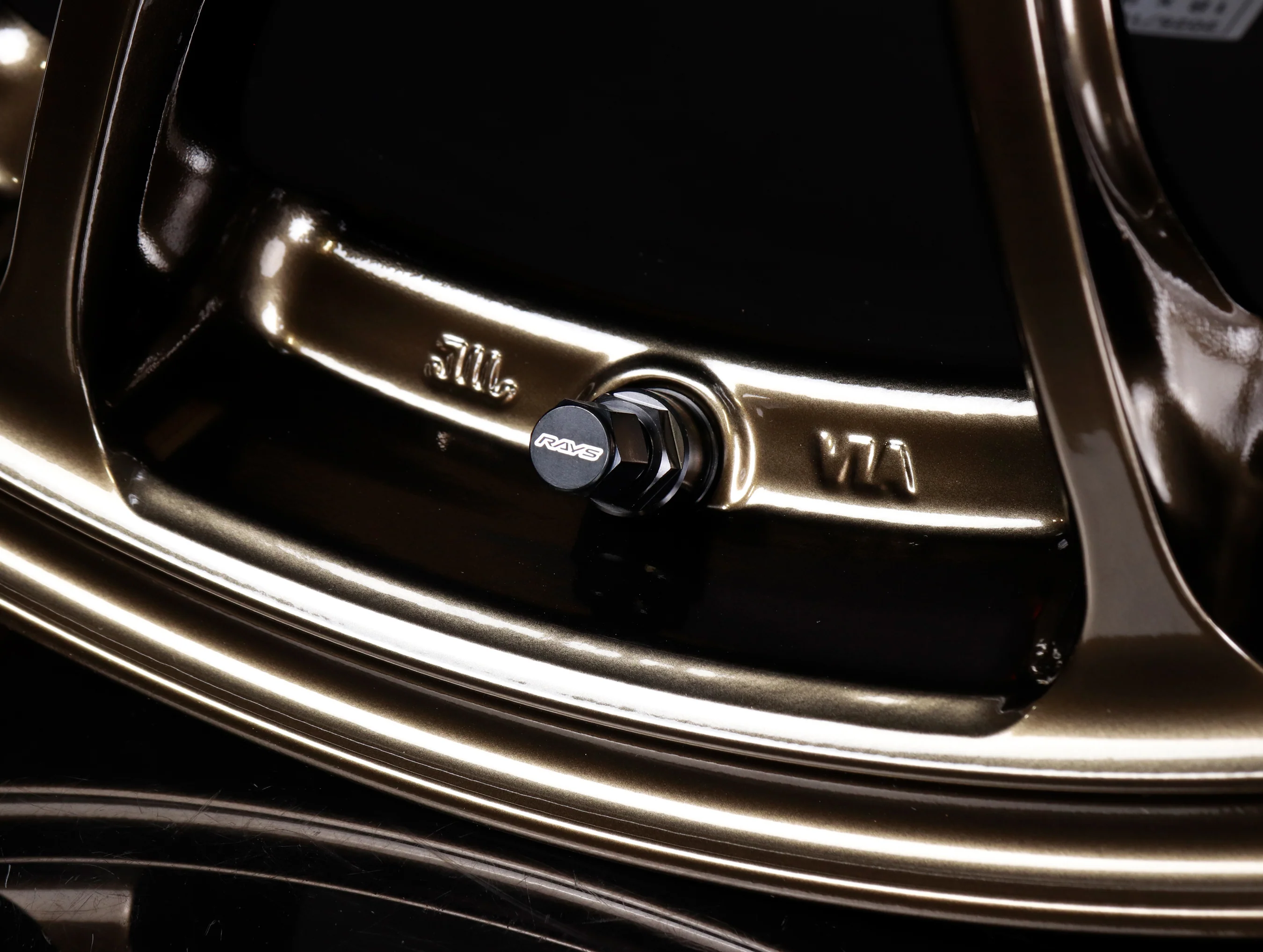 Volk Racing ZE40 Wheels - Shining Bronze Metal - 18x9.5 / 5x120 - Image 7